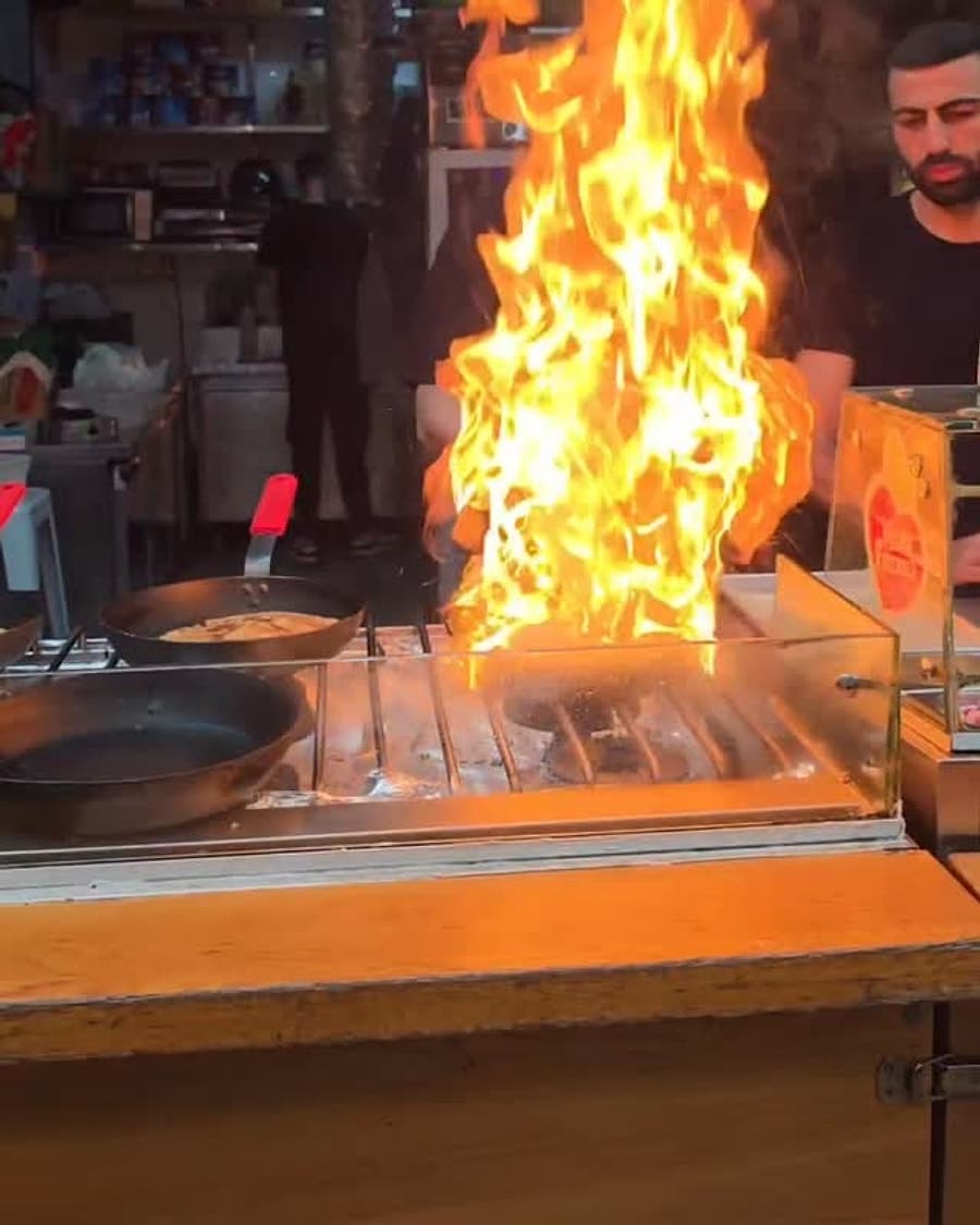 ג'חנון בר: העצירה החובה בשוק מחנה יהודה