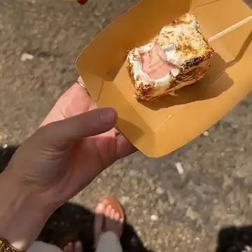 מרשמלו צרוב Melt Me