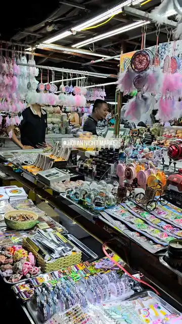 Hoi An Night Market