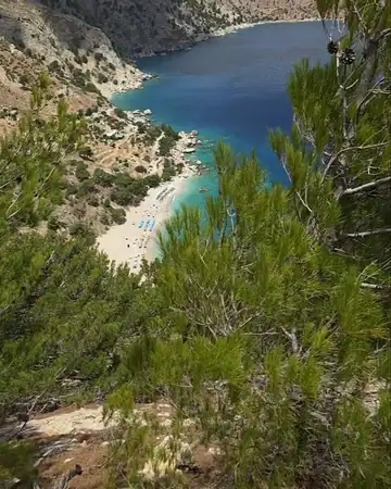 Apella Beach