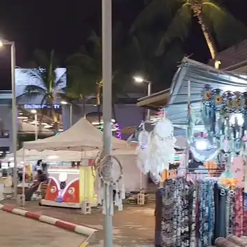 Chaweng Night Market