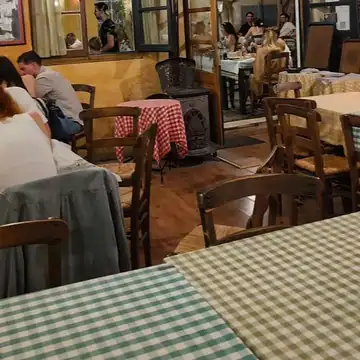 To Tsipouradiko